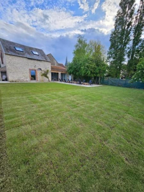 La Grange de Lorcy : Grande maison de campagne